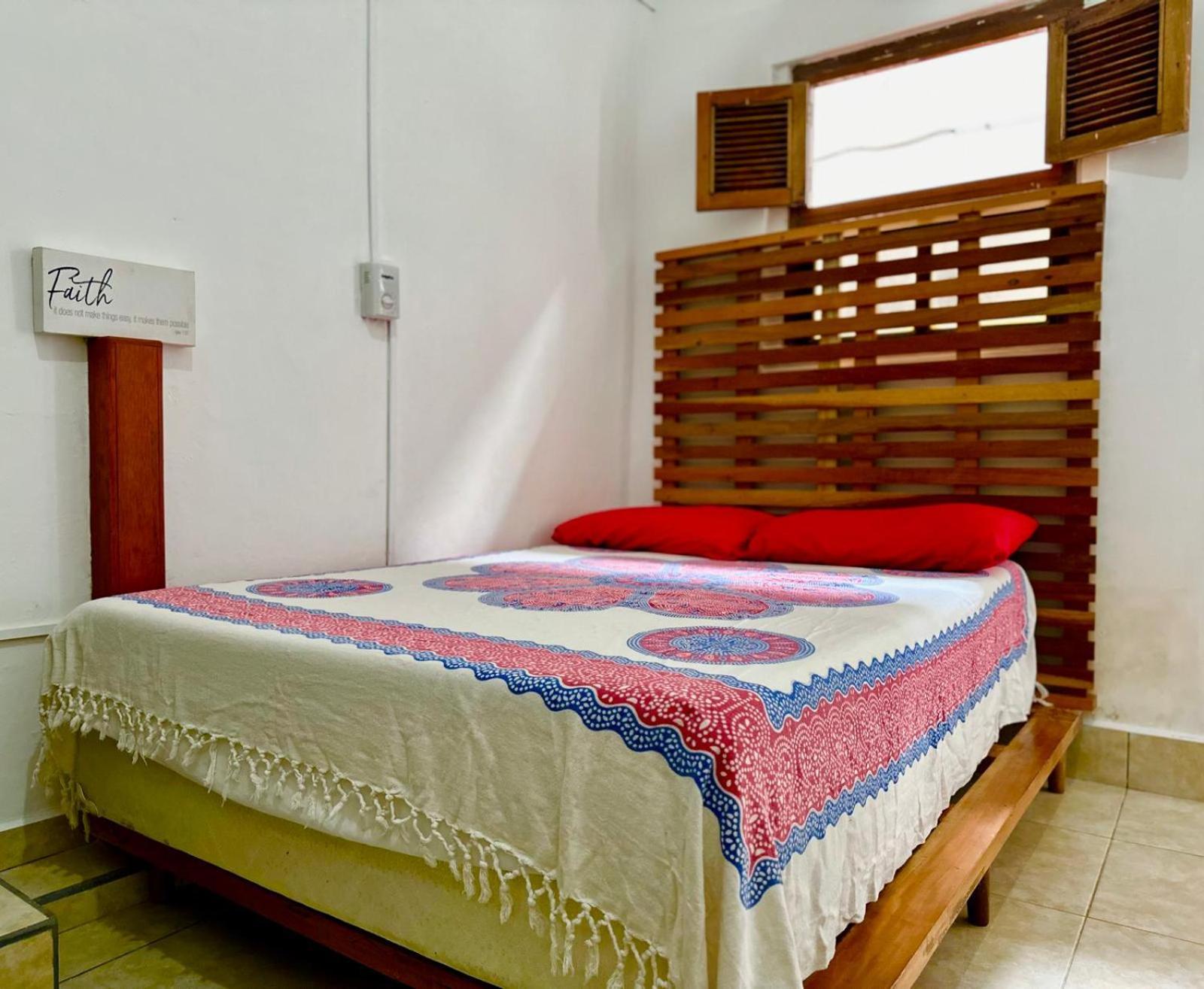 Casa Yoly Hostel Granada Dış mekan fotoğraf
